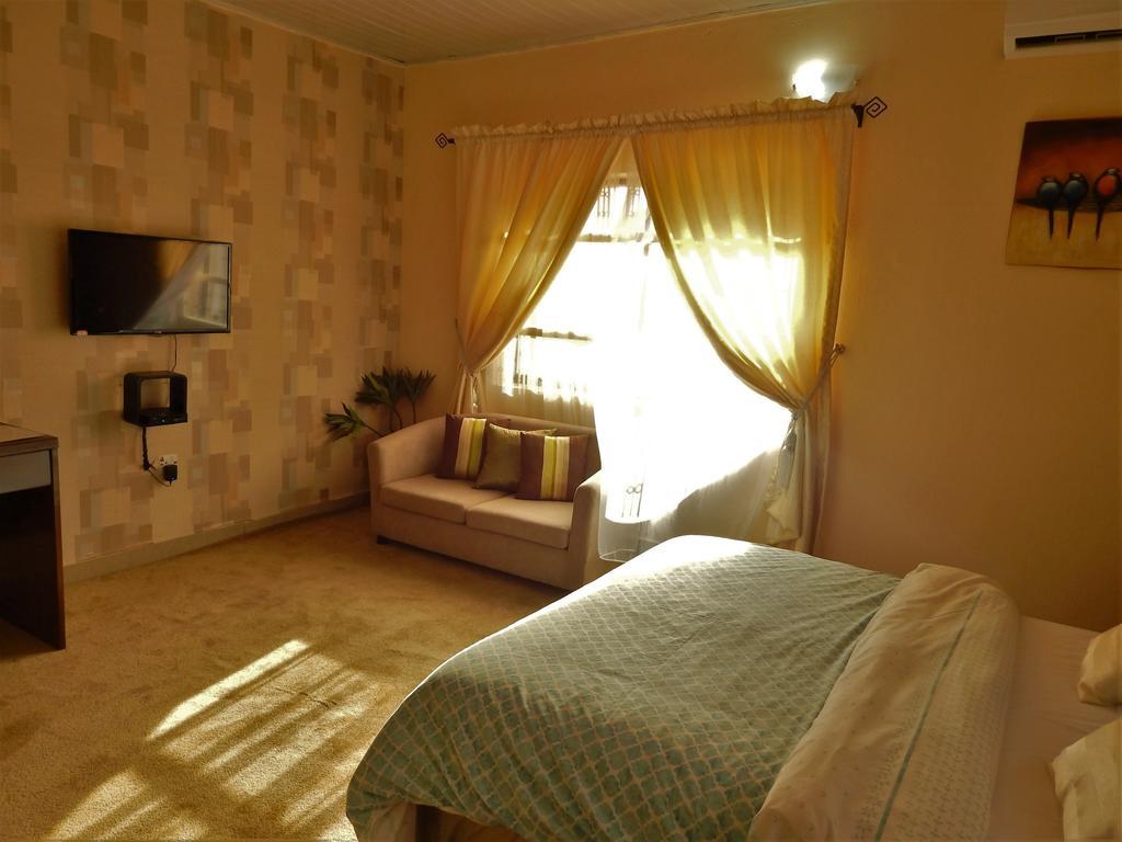 Redwood Place Hotel Abuja Exterior foto